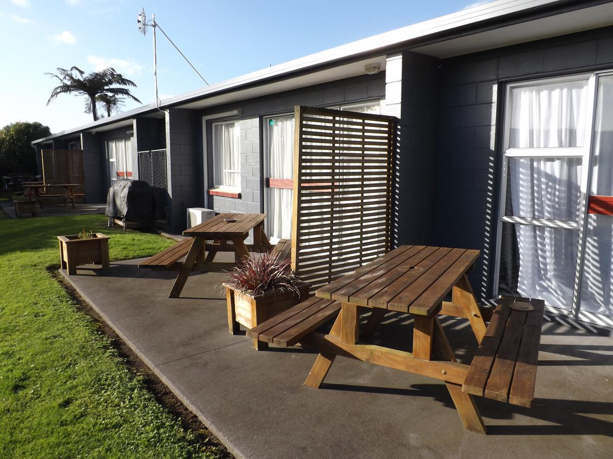 Amble In Motel Stratford Exterior photo